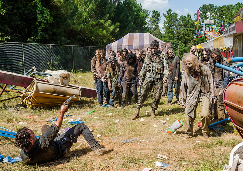 Illustration for article titled The Walking Dead Is Screwing With Us Again